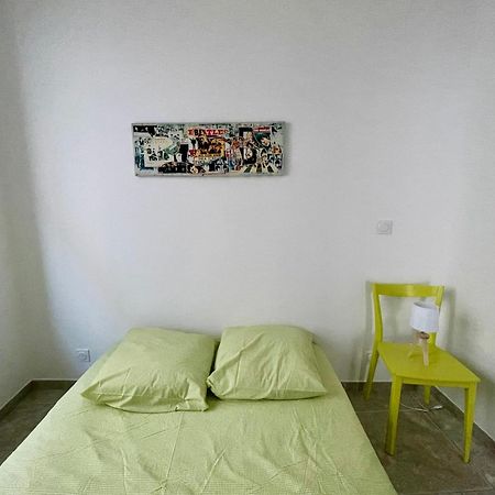 T2 Renove Avec Terrasse Au Coeur Des Cevennes Apartment Saint-Germain-de-Calberte Luaran gambar